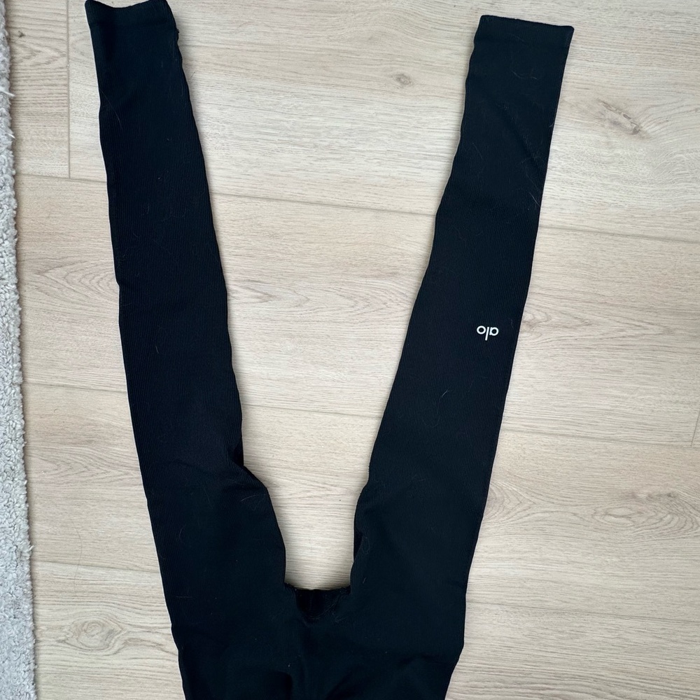 ALO Yoga Black Leggings